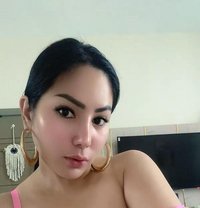 Arra - escort in Singapore