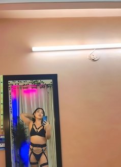 Arrive Nepalese in town Tashi Tamang - Transsexual escort in Bangalore Photo 11 of 15