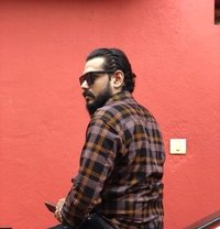 Arshad - Male adult performer in Mumbai