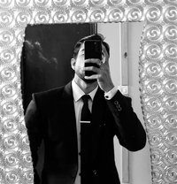 Arshey - Male escort in Kolkata