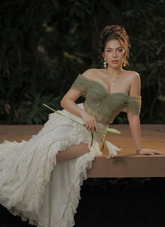 Arshi For CamShow - Transsexual adult performer in Udon Thani Photo 23 of 26