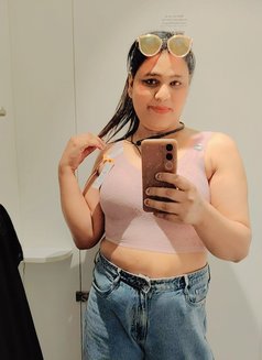 Arshi - Acompañantes transexual in New Delhi Photo 4 of 5