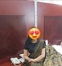 Arshi Indian Independent Milf - puta in Dubai Photo 1 of 10