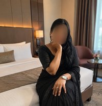 Arshi live Webcam & Sex chat - escort in Hyderabad Photo 1 of 10
