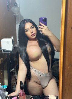 Arshi Onlyfans 🥂 - Transsexual escort in Doha Photo 6 of 7