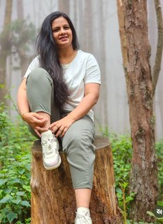 Arshya - escort in Doha Photo 26 of 30
