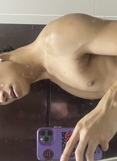 Art - Acompañantes masculino in Manila Photo 22 of 22