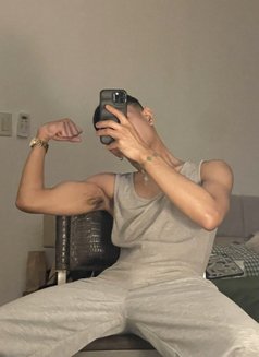 Art - Male escort in Manila Photo 10 of 13