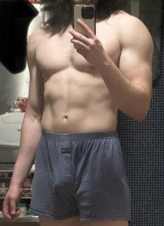 Arthur - Acompañante masculino in Hong Kong Photo 1 of 4
