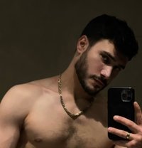 Arthur Arthur - Male escort in İstanbul