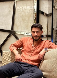 Arthur Arthur - Male escort in İstanbul Photo 16 of 18