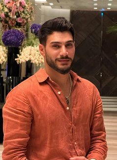 Arthur Arthur - Male escort in İstanbul Photo 18 of 18