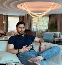 Arthur Arthur - Acompañantes masculino in İstanbul