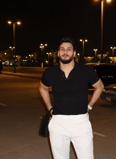 Arthur - Acompañantes masculino in Riyadh Photo 12 of 23