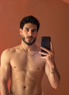 King Arthur - Acompañantes masculino in Riyadh Photo 26 of 29