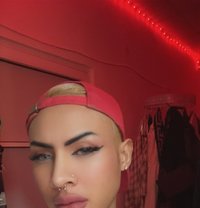 Arthur boy sohar - Transsexual escort in Pattaya