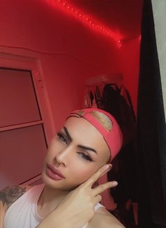 Arthur femeniNew 69 - Transsexual escort in Pattaya Photo 26 of 27