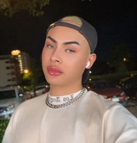 Arthur feminine boy new 69 - Acompañantes transexual in Pattaya