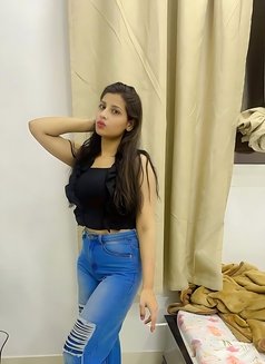 Arti 20 Years Old Indian Haryanvi Model - escort in Dubai Photo 1 of 10