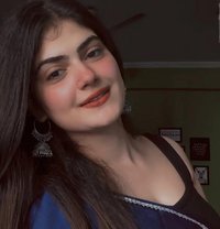 Arti Beautiful Indian - escort in Dubai Photo 4 of 6