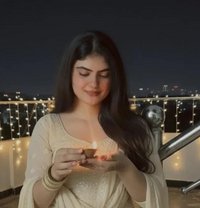 Arti Beautiful Indian - puta in Dubai Photo 6 of 6
