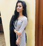 Arti - escort in Mumbai Photo 1 of 3