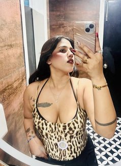 Bold figure Shemale 🥵 - Acompañantes transexual in Lucknow Photo 1 of 1