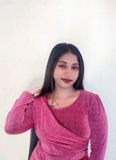 Arti Independent Cam and Real Meet - escort in Mumbai Photo 3 of 3
