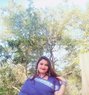 Arti - escort in Ahmedabad Photo 3 of 7