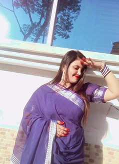 Arti - escort in Ahmedabad Photo 5 of 7