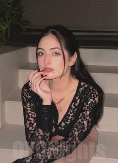 Arti patel - escort in Ahmedabad Photo 6 of 6