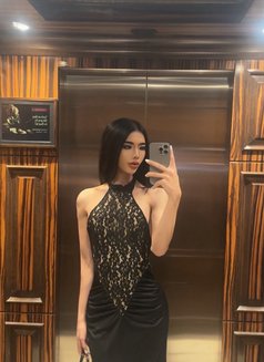 Artty 🇹🇭in business bay (both) - Transsexual escort in Dubai Photo 15 of 17