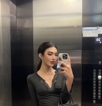 Artty🇹🇭 in business bay - Transsexual escort in Dubai Photo 9 of 13