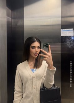 Artty🇹🇭 in business bay - Transsexual escort in Dubai Photo 10 of 11