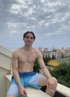 Artur 22cm XXL TOP - Male escort in İstanbul Photo 6 of 6