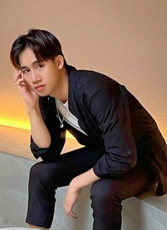 Arty Thailand - Acompañantes masculino in Riyadh Photo 8 of 9