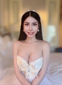 Arty Top Model 180 cm 🇹🇭 - Transsexual escort in Abu Dhabi Photo 13 of 13