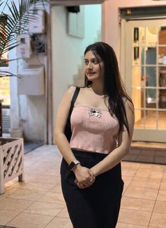 Aruhi - escort in Chandigarh Photo 1 of 3