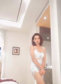 Aruhi - Transsexual escort in New Delhi Photo 7 of 11