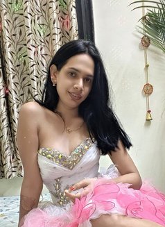 Aruhi Patil - Transsexual escort in Pune Photo 11 of 12