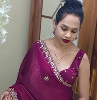 Aruhi Patil - Transsexual escort in Pune