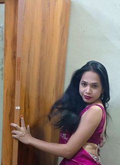 Aruhi Patil - Transsexual escort in Pune Photo 23 of 24