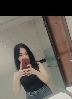 Arumi - puta in Bali Photo 2 of 2