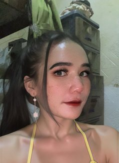 Arummie Amelia - Transsexual escort in Jakarta Photo 7 of 17