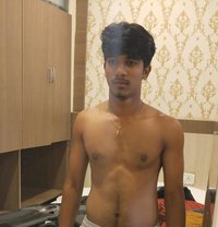 Arun - Male adult performer in Chennai