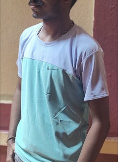 Arun - Acompañantes masculino in Mumbai Photo 2 of 3