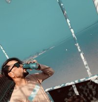 Arun - Male adult performer in Mumbai