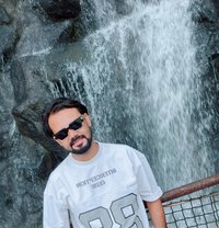 Arun - Male adult performer in Mumbai