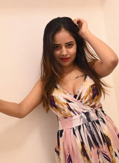 Aruna Call Girl Service Available I Chenn - escort in Chennai Photo 1 of 1