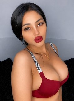 ARUNA (Indian) - escort in Jeddah Photo 7 of 8